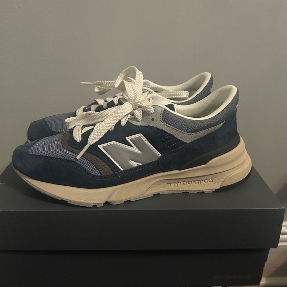 New Balance 997R